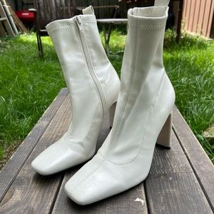 Zara White Square Toe Heel Boots